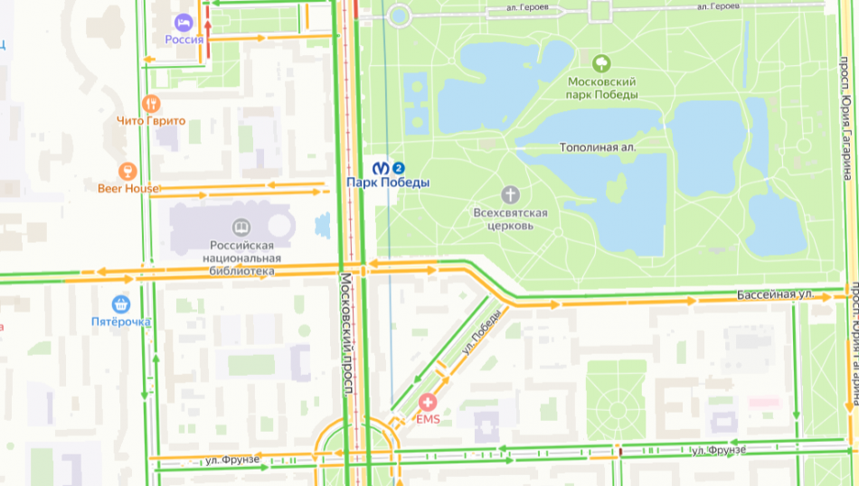 На перекрестке Московского проспекта и Бассейной улицы не работают светофоры 